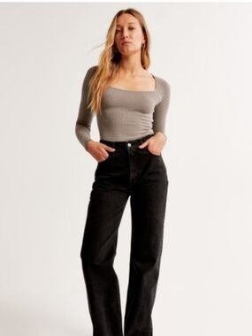 Abercrombie & Fitch Gray Square-Neck Ribbed Bodysuit